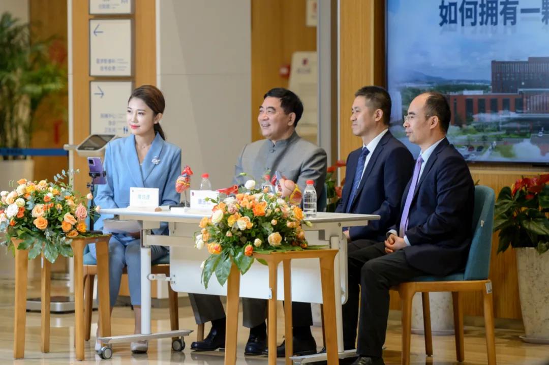 日照心醫(yī)三周年| 葛均波院士走進(jìn)健康日照直播間，45萬觀眾在線收看