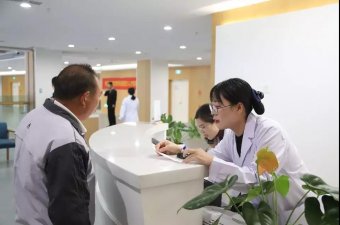 彰顯人才禮遇，助力城市發展， 日照市高層次專家健康年檢在我院開展